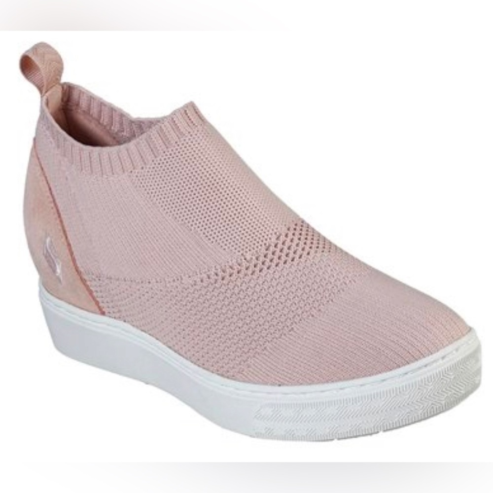 Sketchers women’s Lift Off Weaver Fever pink memory foam knit boot size 9